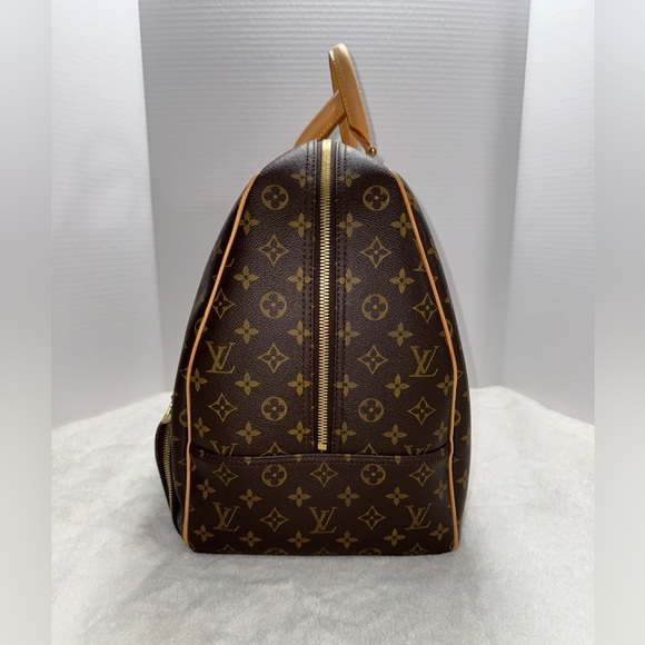 100% Authentic LOUIS VUITTON Monogram Evasion Sports/Travel Bag - Picture 4 of 13